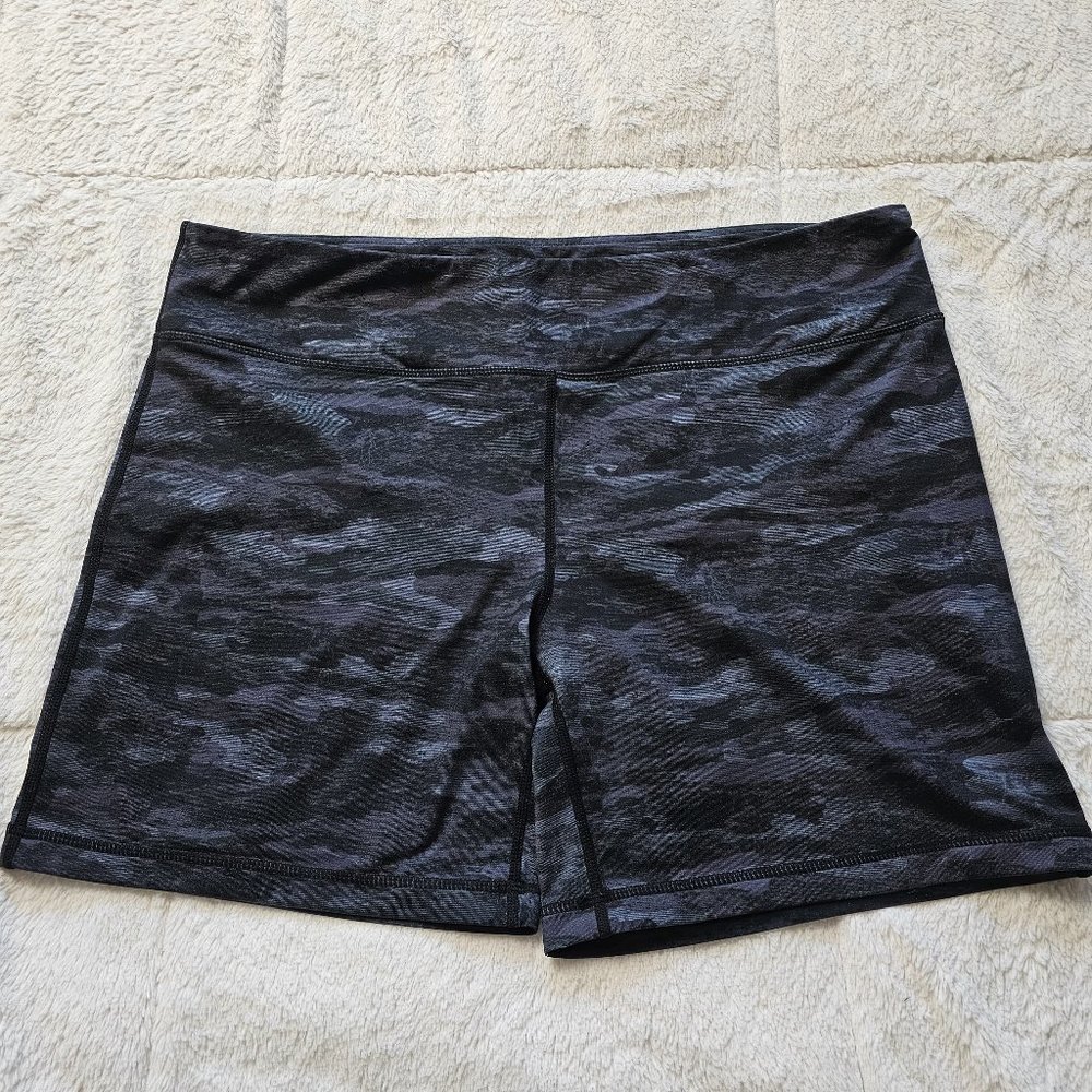 IAB 5-Inch No-Ride Camo Black Athletic Bike Shorts 14 XXL